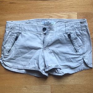 Hollister shorts size 0